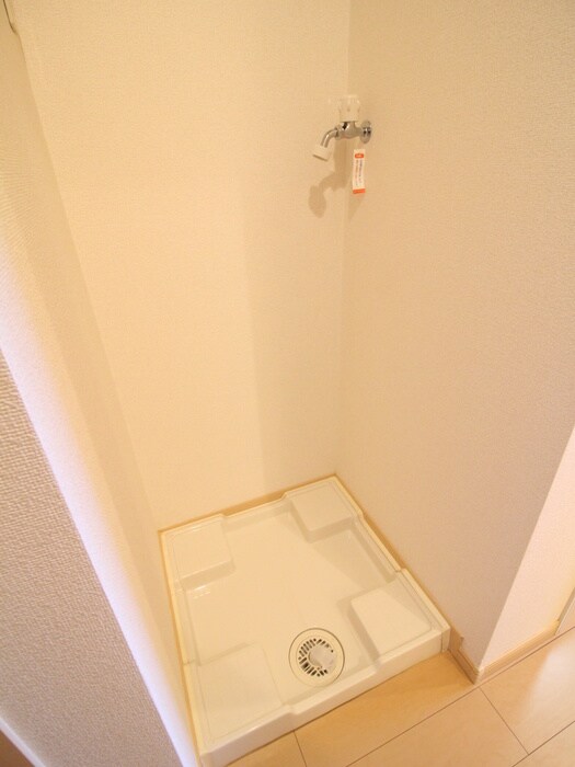 物件内観写真19　(洗濯機置場)