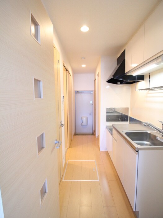 物件内観写真20　(廊下)