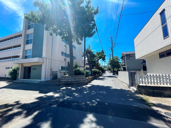 物件外観写真5　(周辺環境)