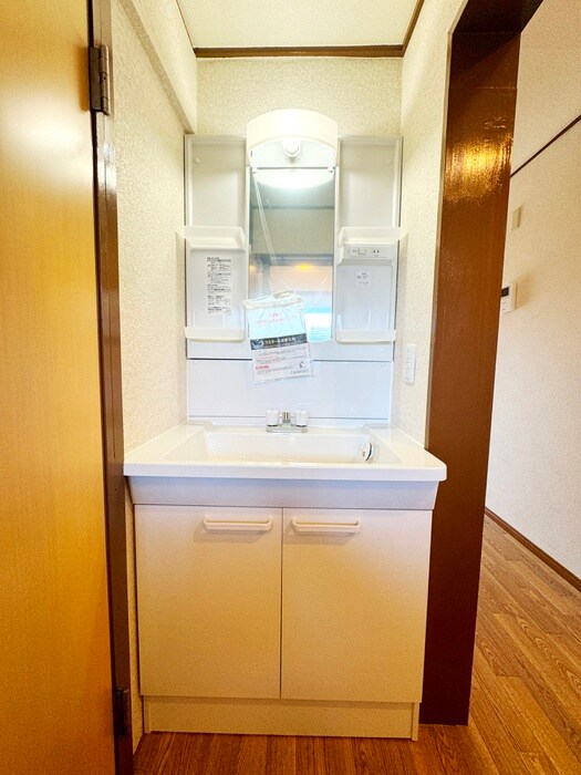 物件内観写真13　(洗面)