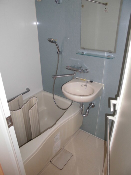 物件内観写真12　(バス／シャワールーム等)