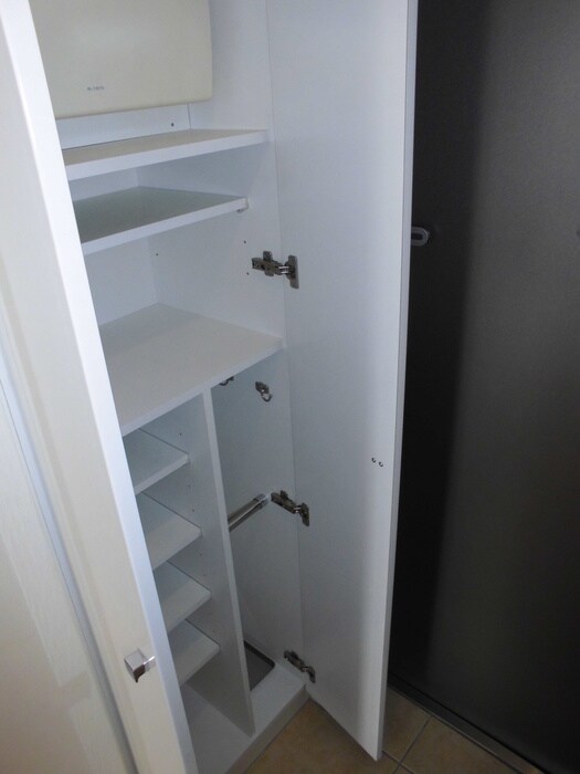 物件内観写真14　(靴箱)