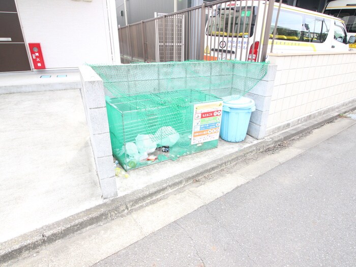 物件外観写真4　(建物設備)