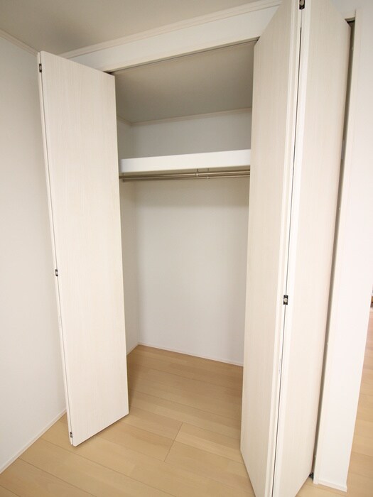 物件内観写真21　(収納)