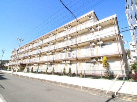 サングリーン南大沢外観写真