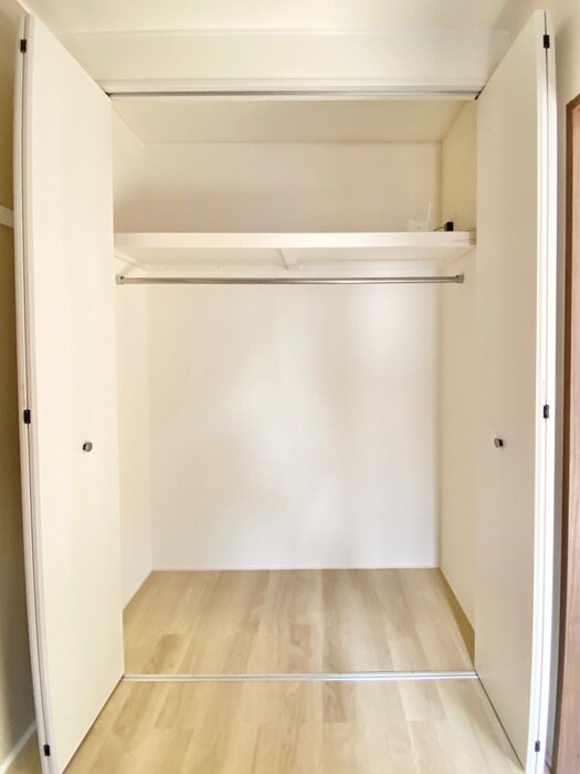 物件内観写真11　(収納)