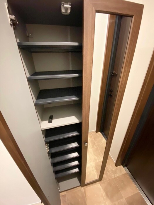 物件内観写真20　(靴箱)