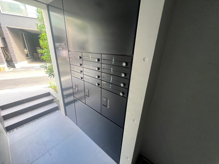 物件外観写真6　(建物設備)