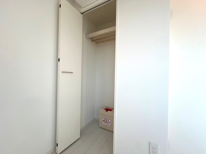 物件内観写真11　(収納)