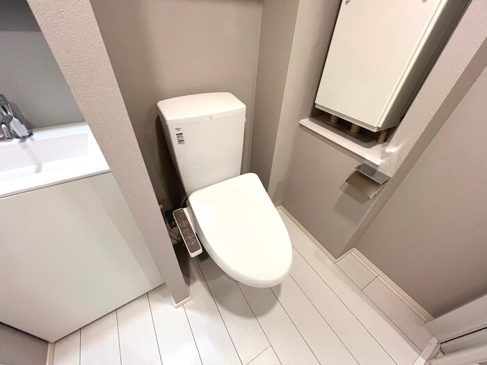 物件内観写真13　(トイレ)