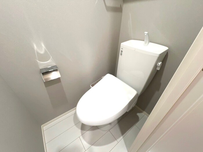 物件内観写真15　(トイレ)