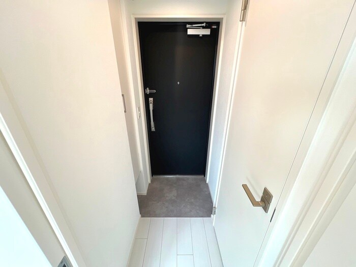 物件内観写真17　(玄関)