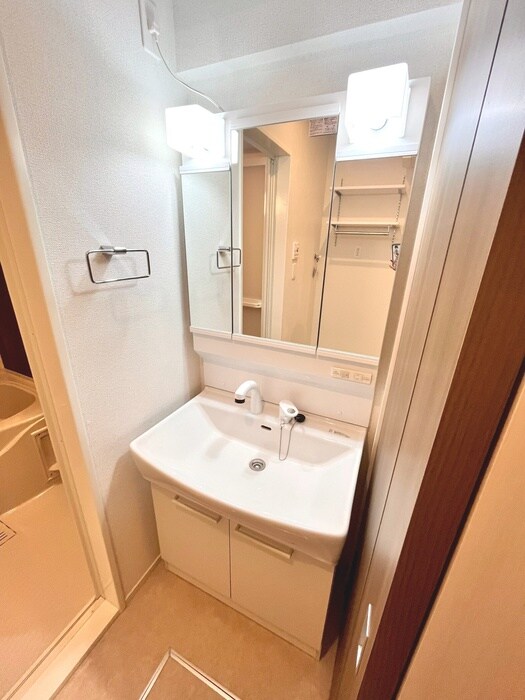 物件内観写真13　(洗面)