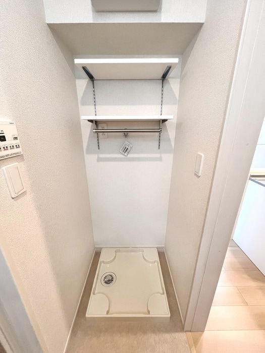 物件内観写真15　(洗濯機置場)