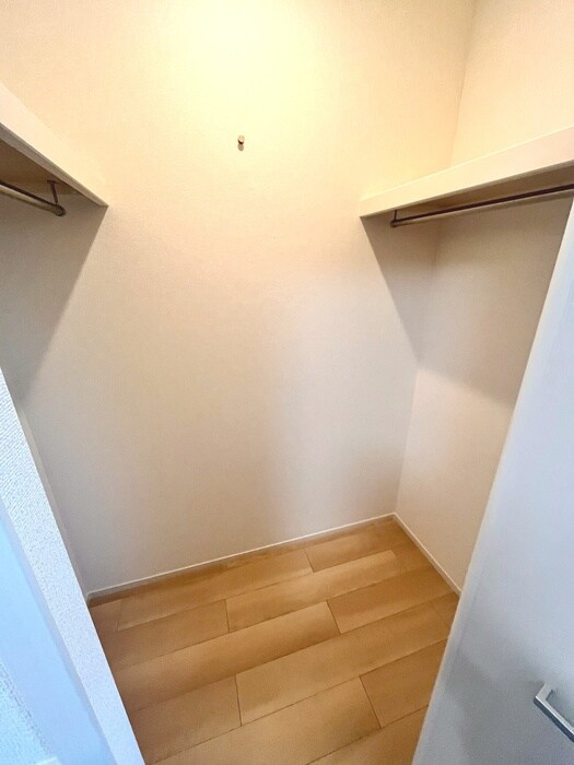 物件内観写真17　(収納)