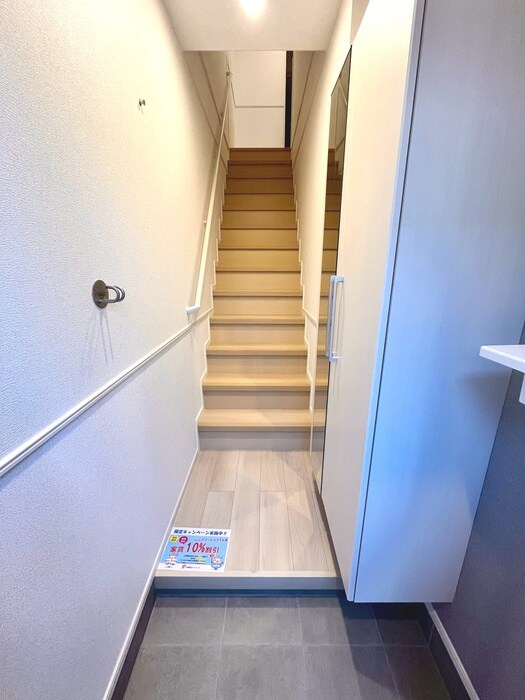 物件内観写真20　(玄関)