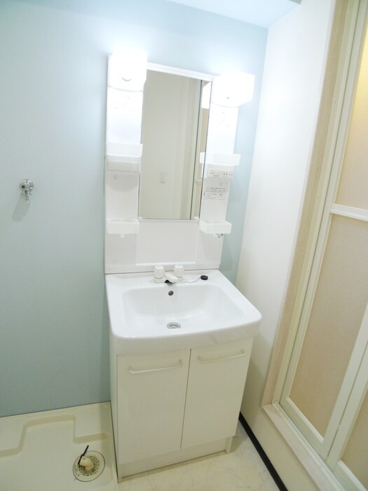 物件内観写真9　(洗面)