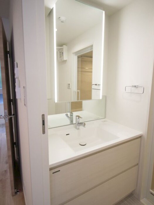 物件内観写真17　(洗面)