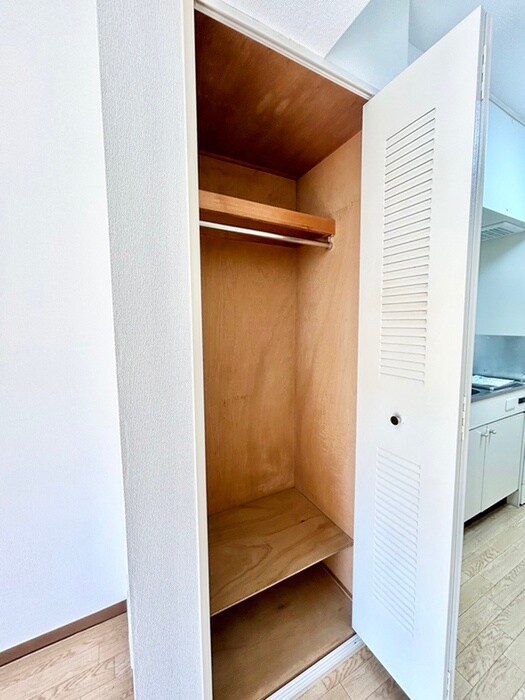 物件内観写真15　(収納)