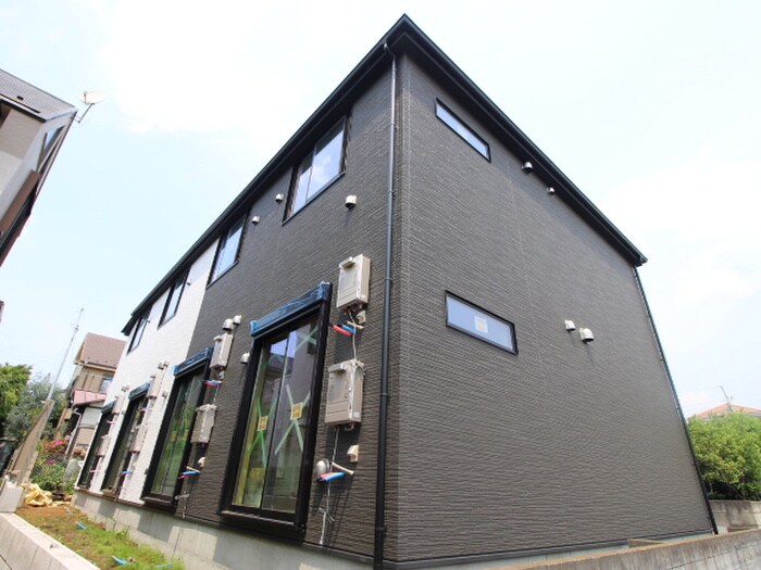 物件外観写真1　(外観写真)