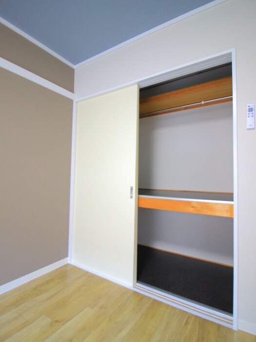 物件内観写真7　(収納)