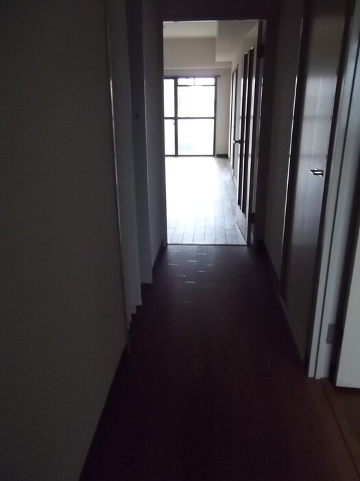 物件内観写真10　(廊下)