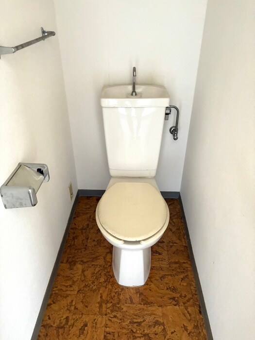 物件内観写真11　(トイレ)