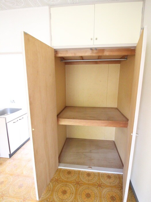 物件内観写真14　(収納)