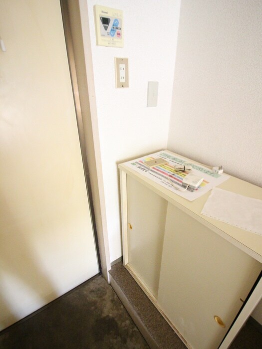 物件内観写真17　(靴箱)