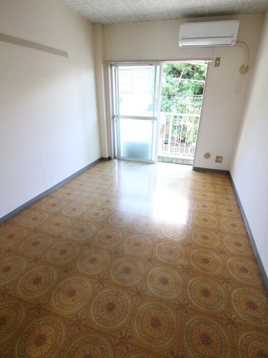 物件内観写真17　(居室)