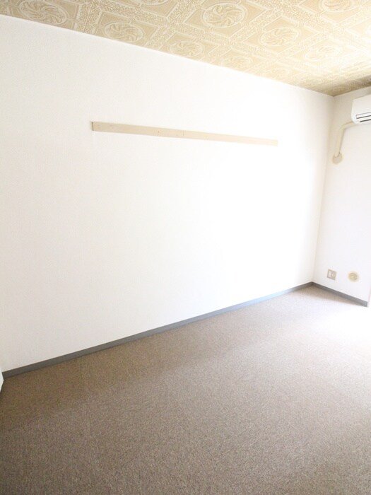 物件内観写真21　(居室)