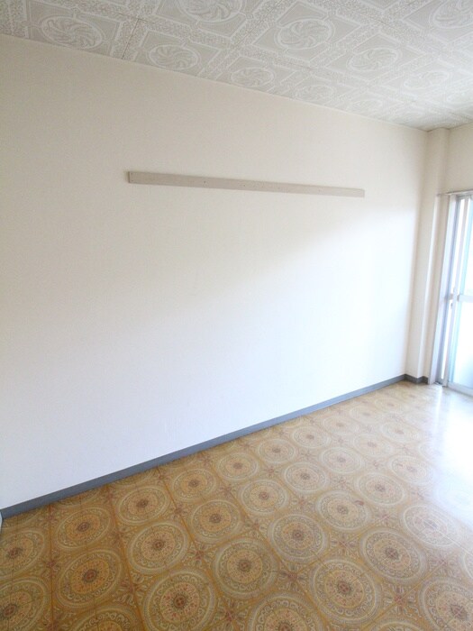 物件内観写真22　(居室)