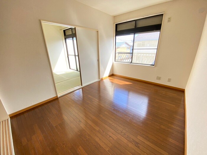 物件内観写真8　(居室)