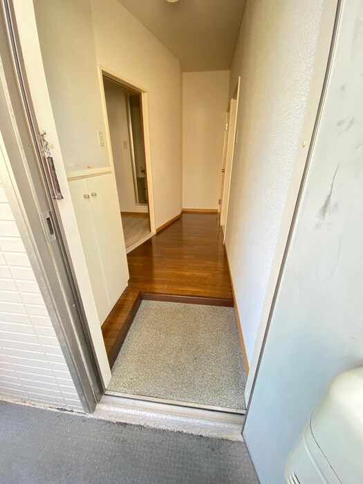 物件内観写真20　(玄関)
