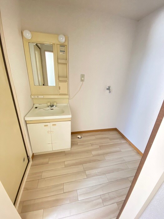 物件内観写真22　(洗面)