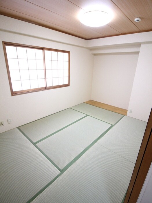 物件内観写真13　(居室)