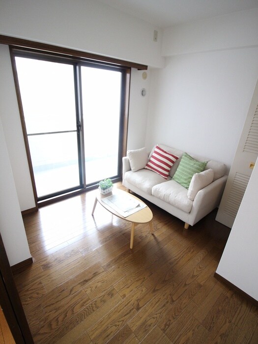 物件内観写真14　(居室)