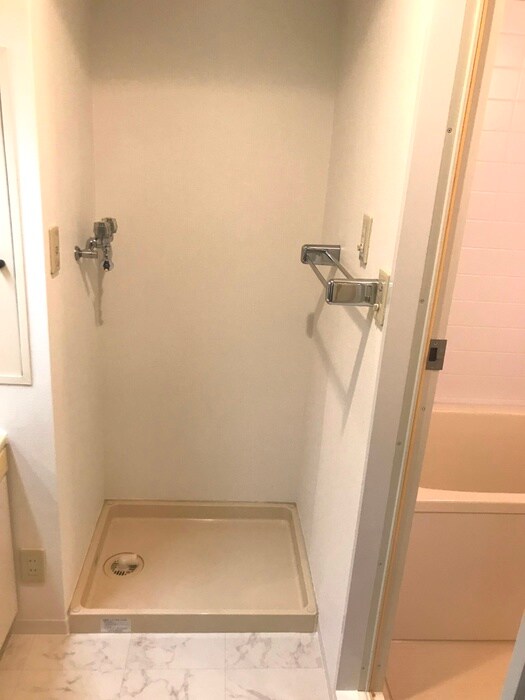 物件内観写真15　(洗面)