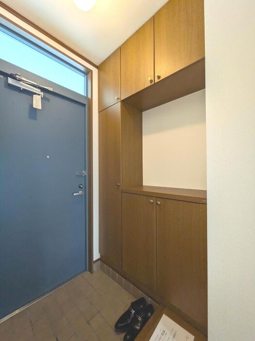 物件内観写真8　(靴箱)