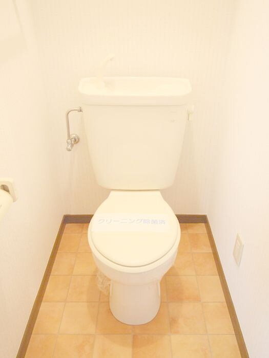 物件内観写真14　(トイレ)