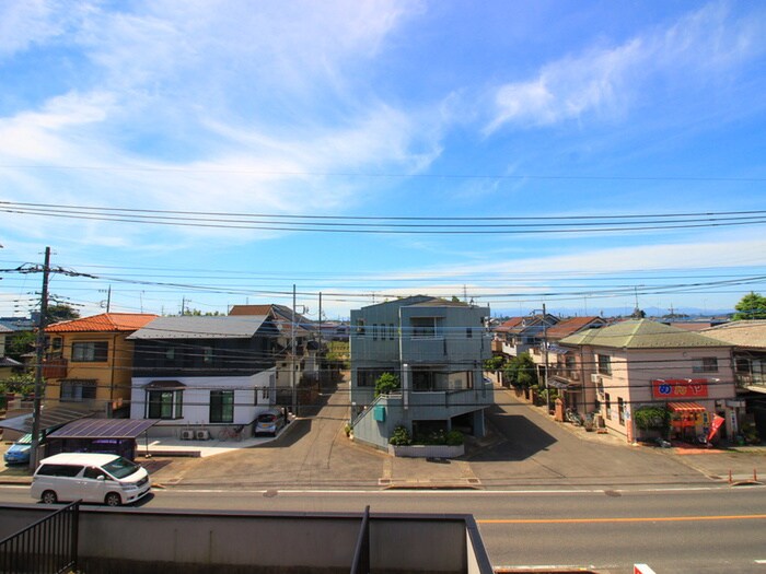 物件内観写真20　(室内からの展望)