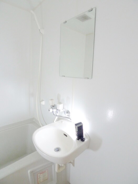 物件内観写真9　(洗面)