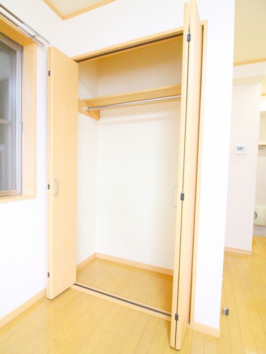 物件内観写真13　(収納)
