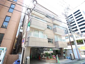 クリスタルパレス外観写真