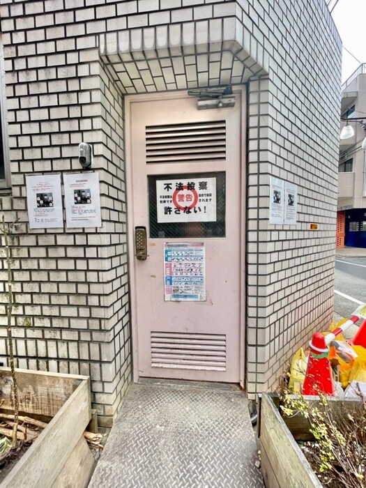 物件外観写真6　(建物設備)