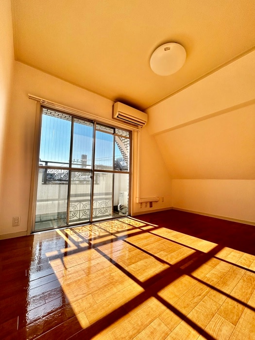 物件内観写真11　(居室)