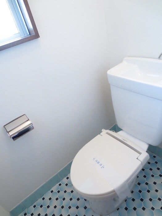 物件内観写真12　(トイレ)