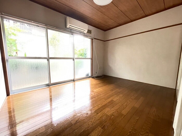 物件内観写真17　(居室)