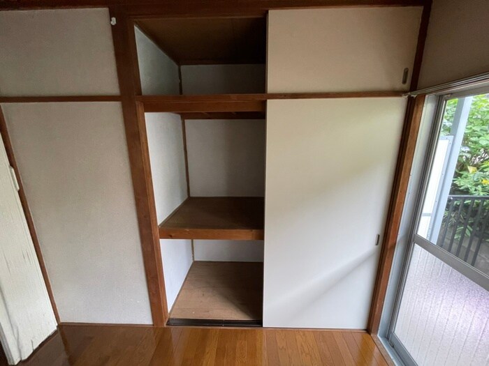 物件内観写真18　(収納)