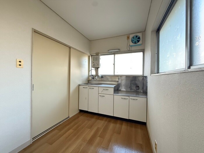 物件内観写真12　(キッチン)